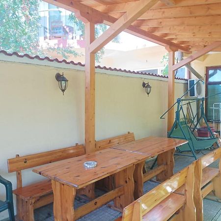 Kiki - Family Apartment Primorsko Exterior foto